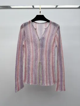 Svītrains v-veida kakla trikotāžas džemperis ar krāsainu diamond izrotāts izgriezums, spraugas, hem gadījuma modes 2023 vasarā jaunu stilu 0315